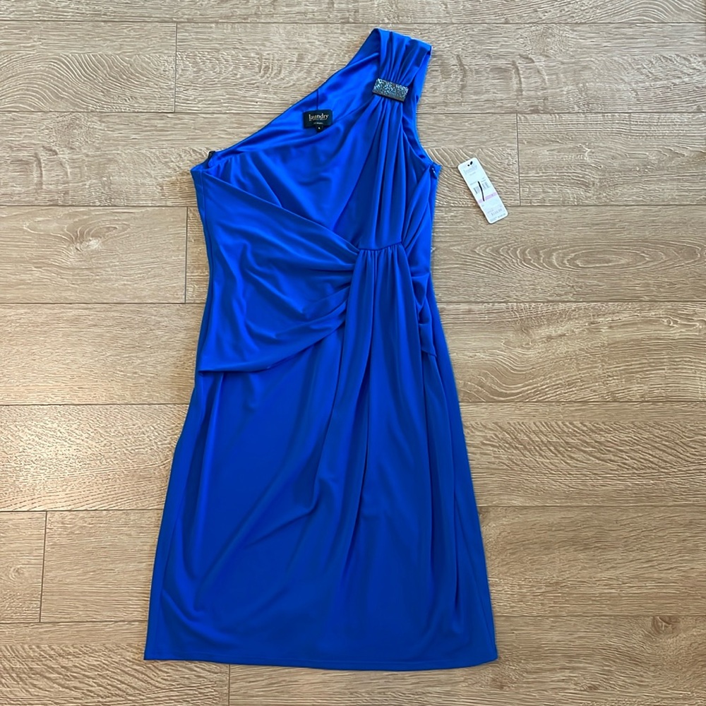 NWT Laundry by Shelli Segal Royal Blue “Island” one shoulder party dress, size 6
